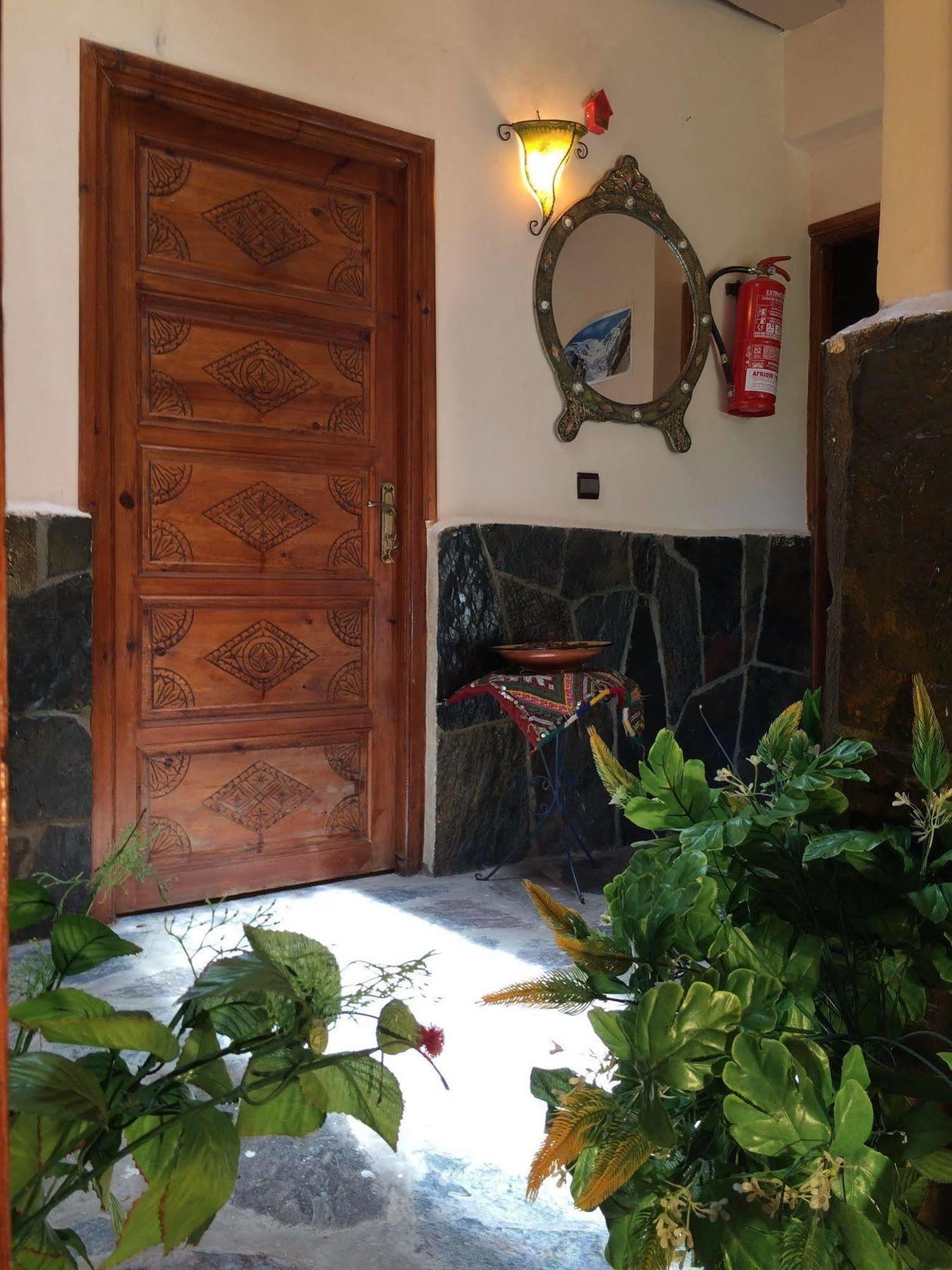 Dar Aglzime Hotel Aroumd Exterior photo